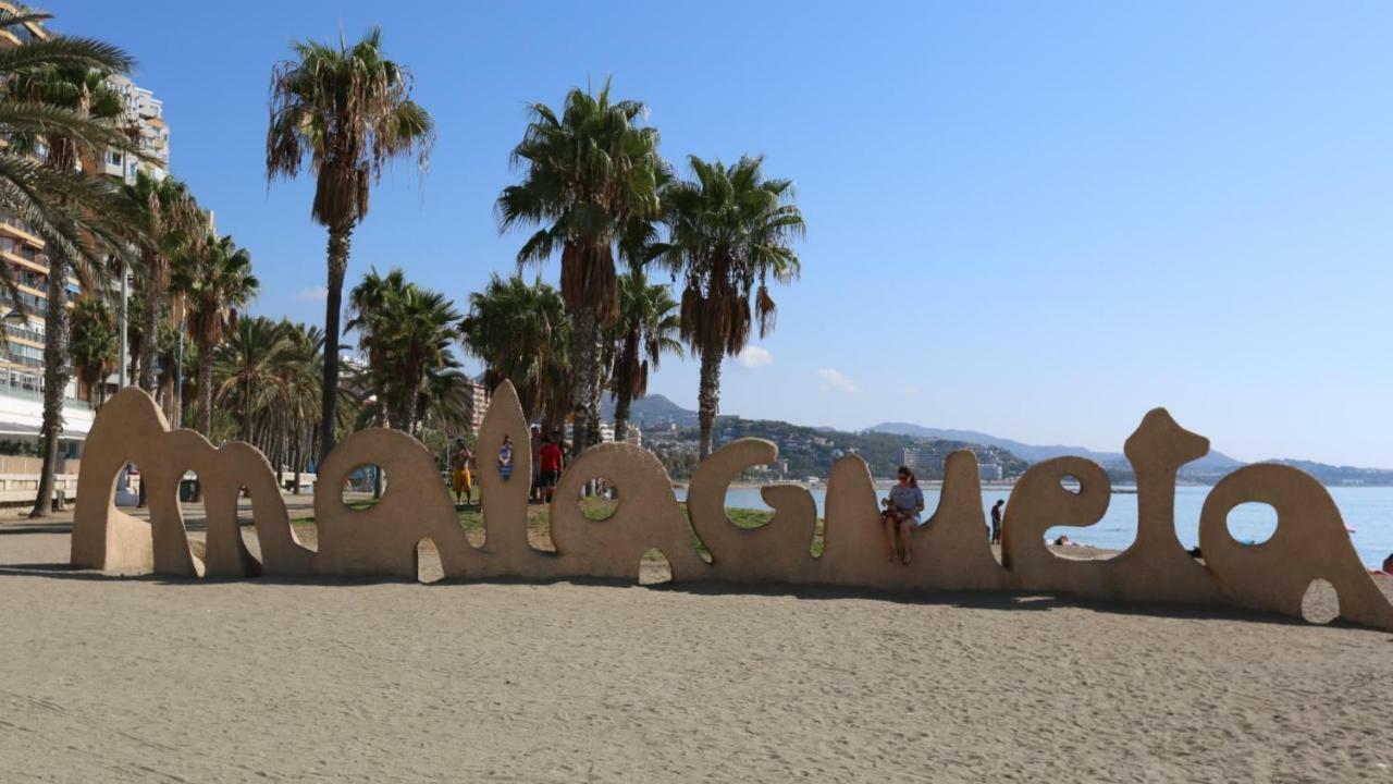 Apartamento Malagueta Beach 10 マラガ エクステリア 写真